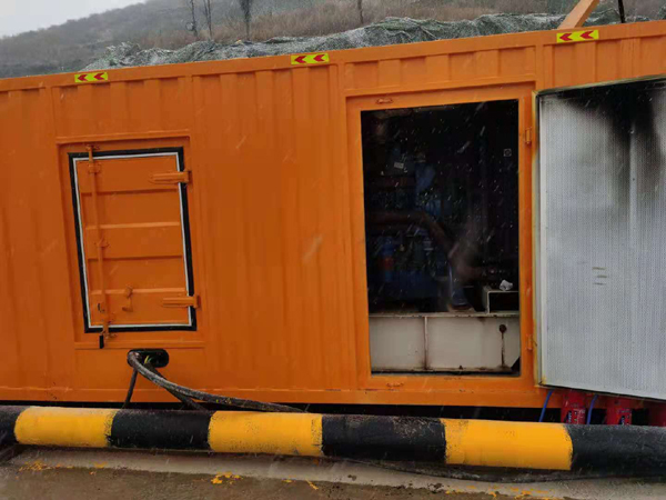 赤峰出租发电机-船用柴油发电机的工作原理是怎么样的？