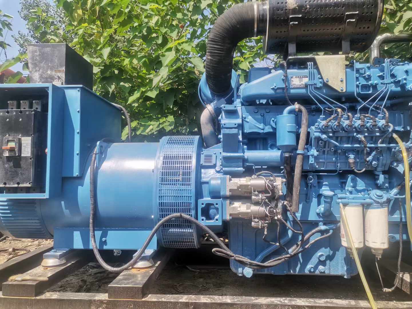 赤峰详细说明降低 800kW 柴油发电机输出电流波动的方法