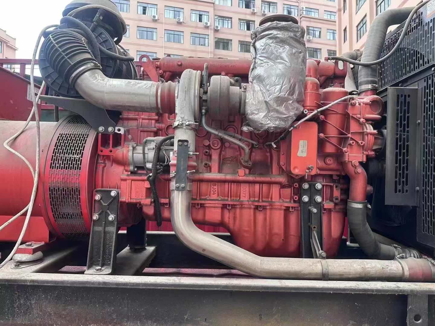 赤峰如何选择适合 600kW 柴油发电机组的过载保护器？