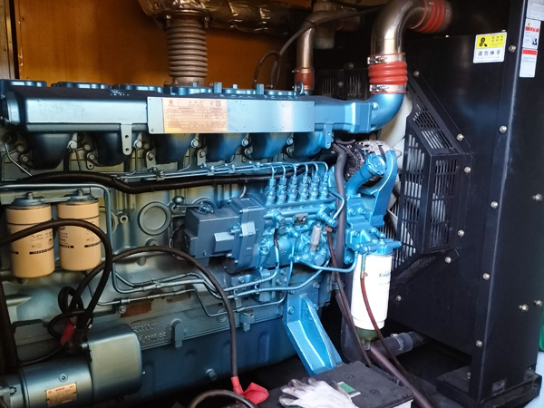 赤峰磷酸铁锂蓄电池的使用寿命与哪些因素有关？